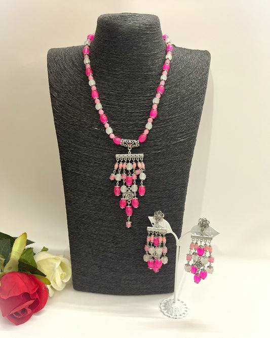 Pastel Pink Pendant Necklace Set