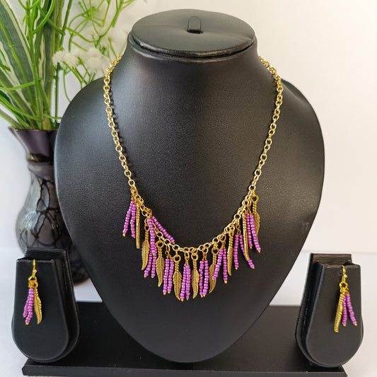 Gold Bone Leaf Necklace Set