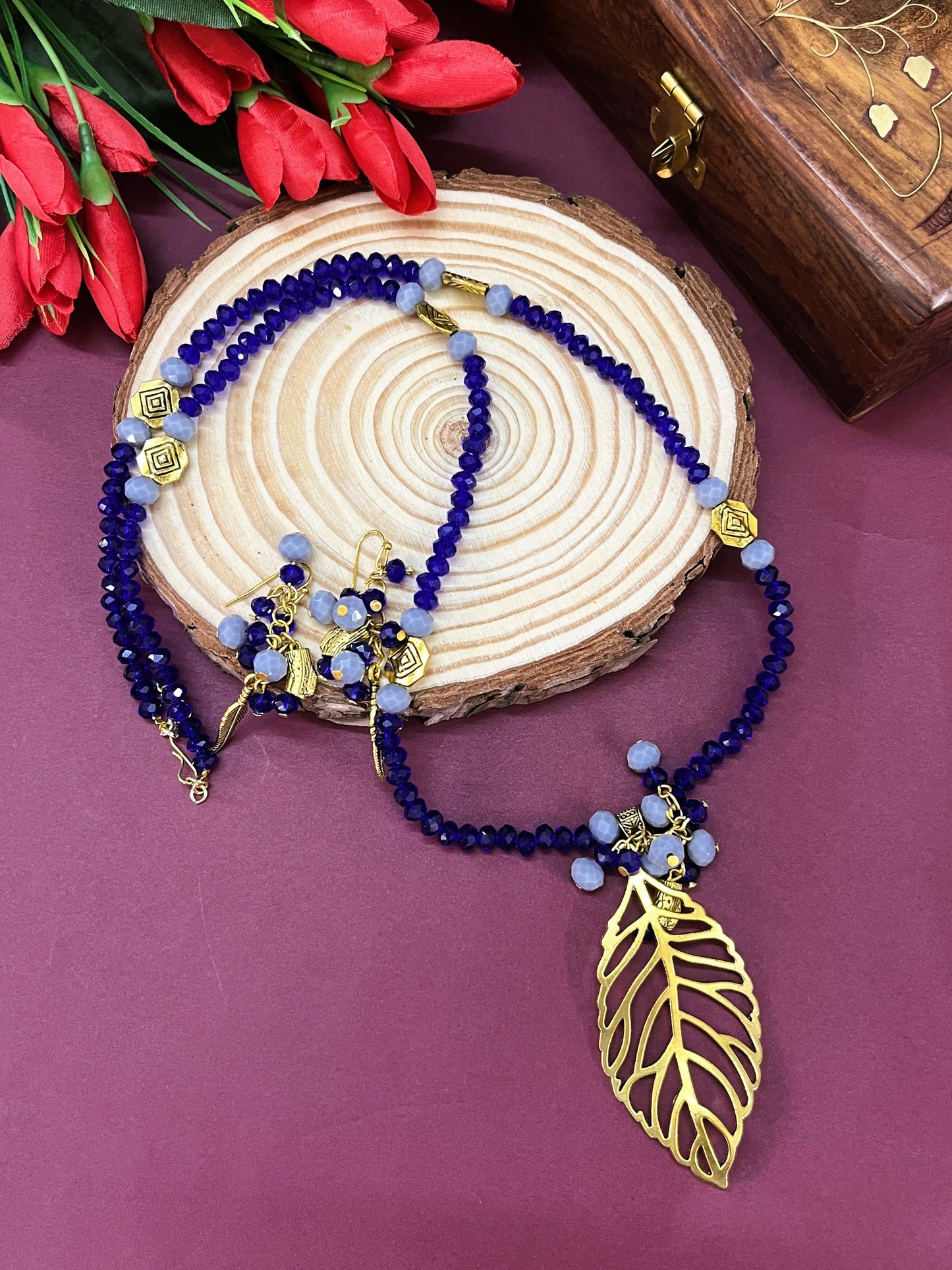 Blue Grey Leaf Necklace Set