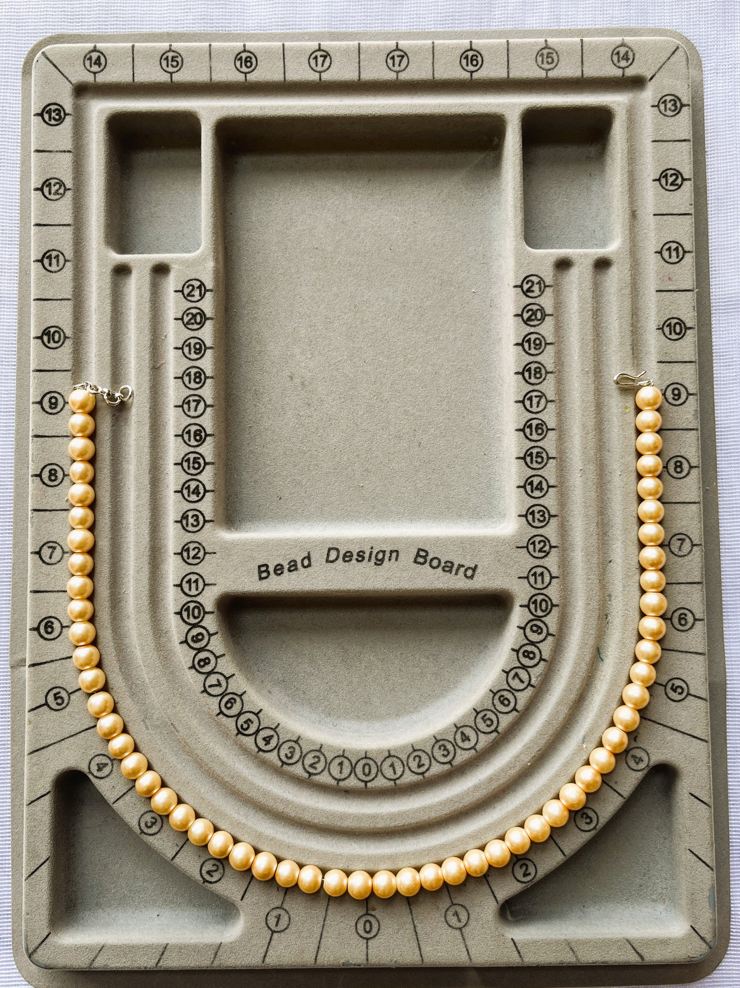 Elegant Single-Line Pearl Mala