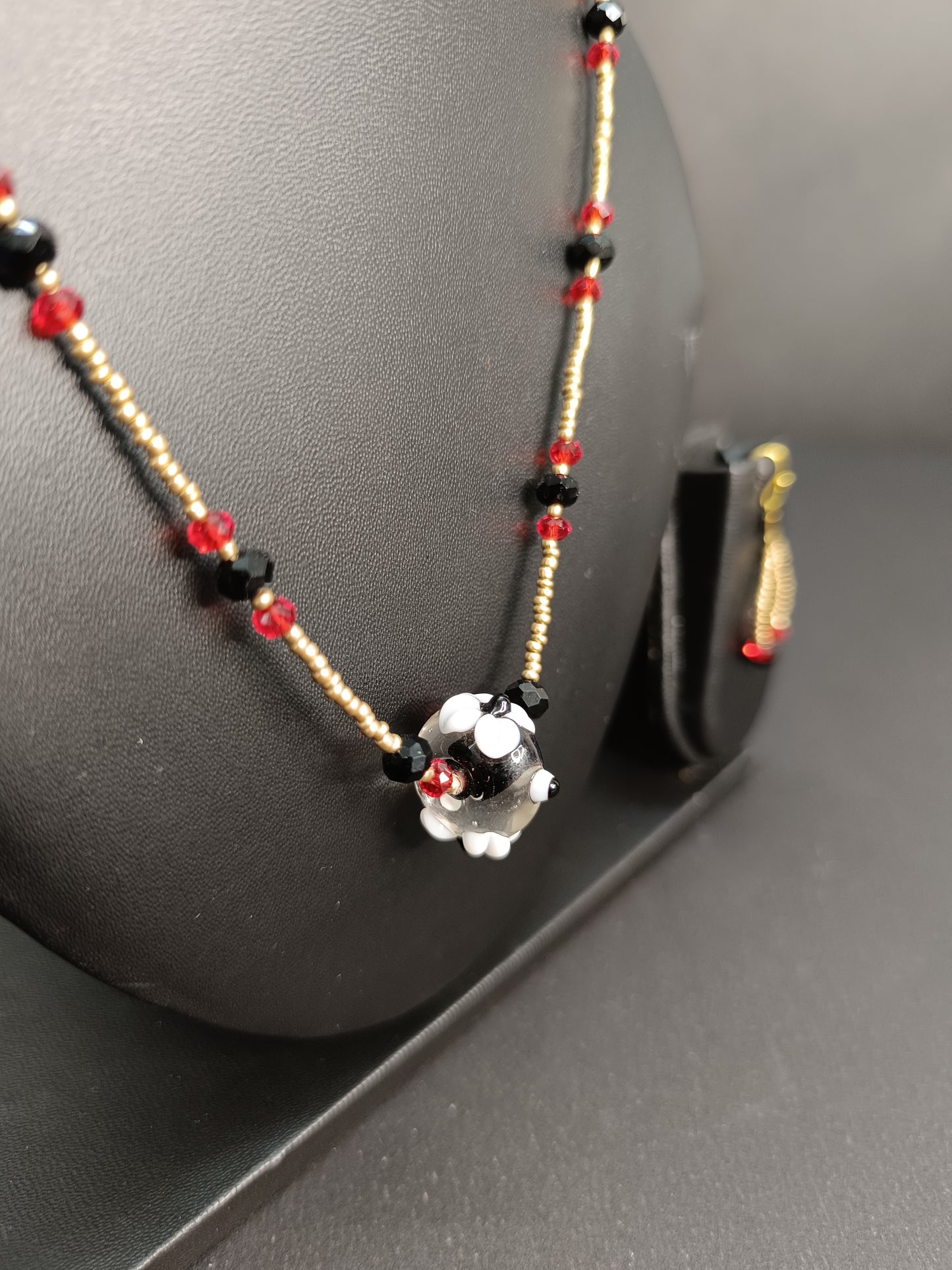 Timeless Lampwork Beauty Necklace Set