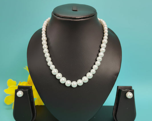 Graduated Pearl Classic Necklace Set