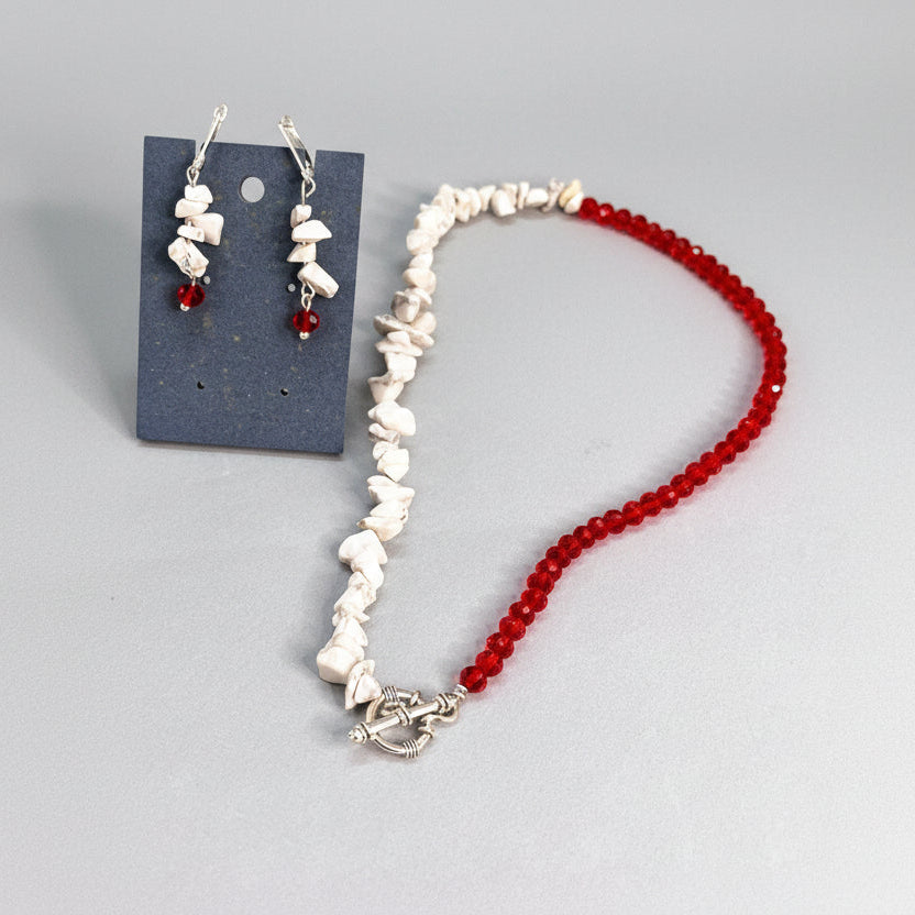 Red & White Reversible Necklace Set