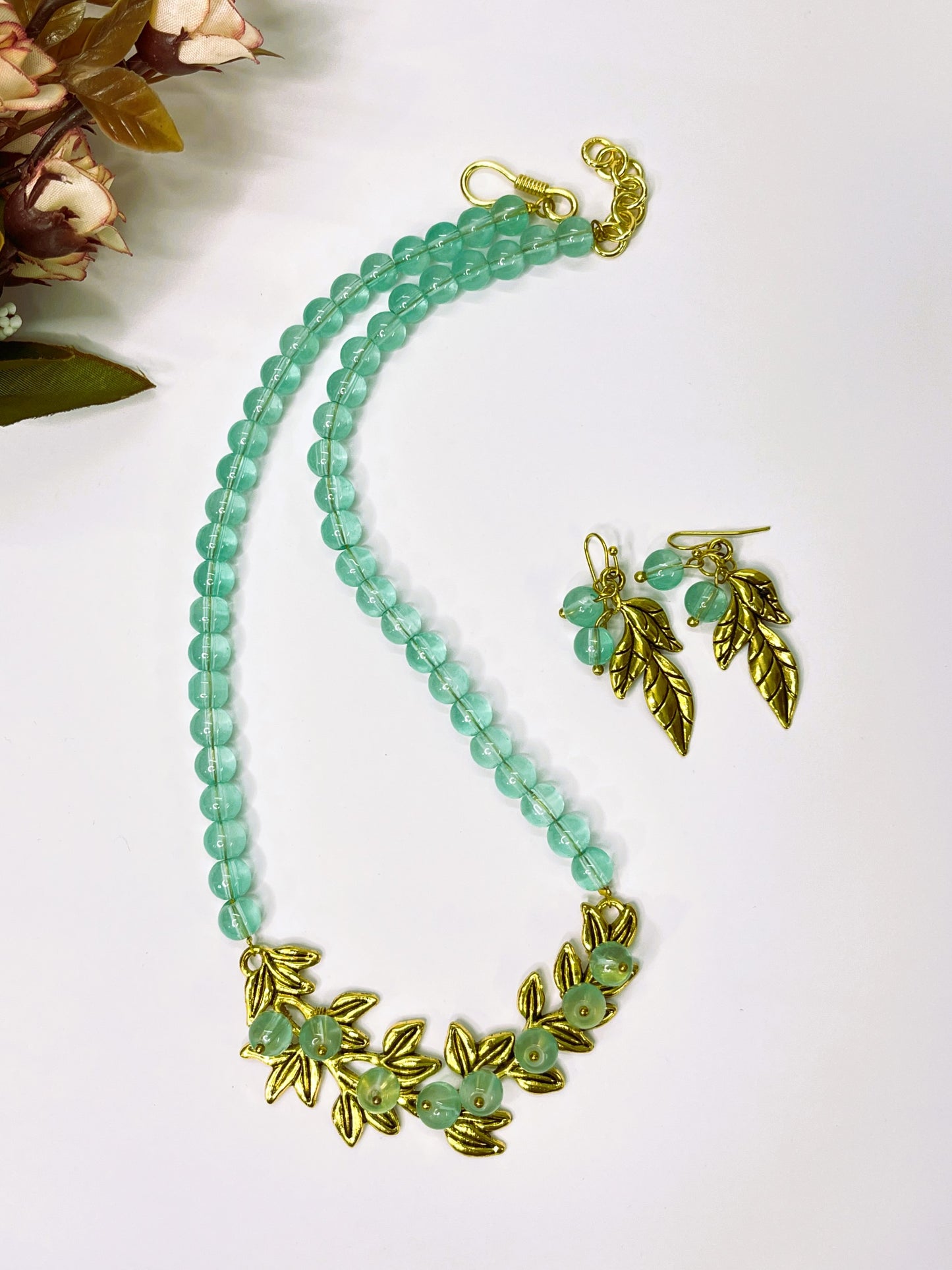 Mint Leaf Elegance Necklace Set