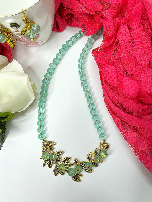 Mint Leaf Elegance Necklace Set