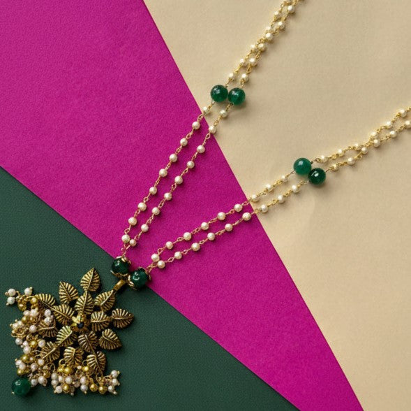 Golden Jade Blossom Necklace Set