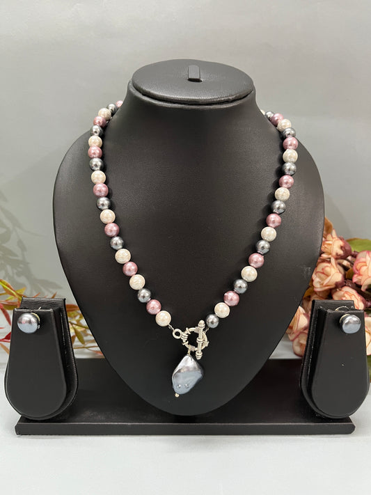 Pearl Noir Elegance Necklace Set