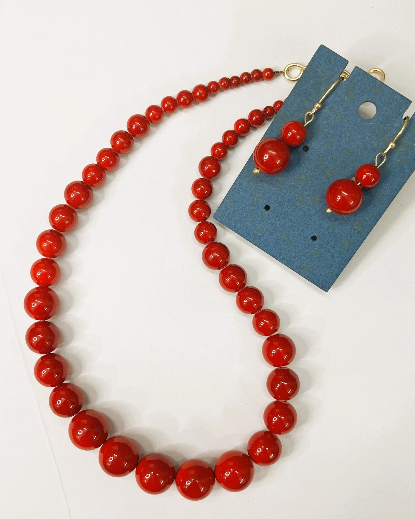 Red Graduated Bead Necklace Set