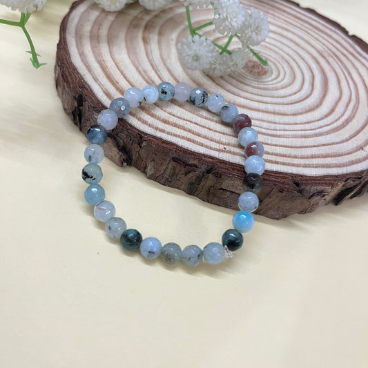 Quiet Growth White Moss Agate Bracelet