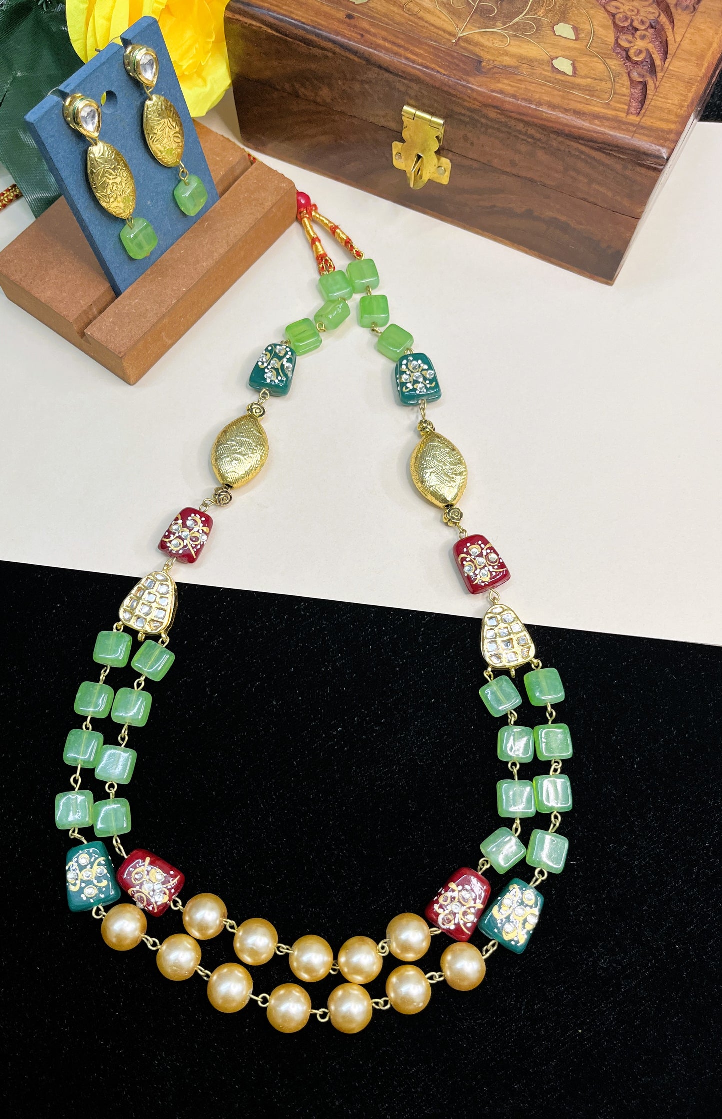 Golden Kiwi Layered Necklace Set