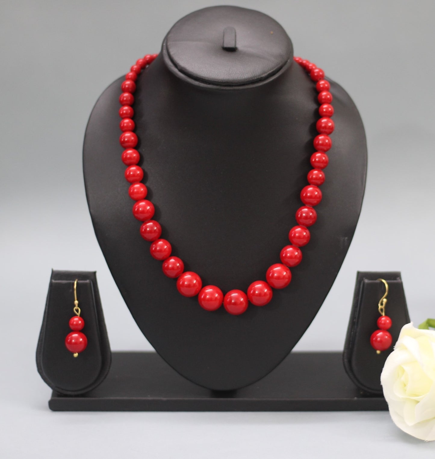 Red Graduated Bead Necklace Set