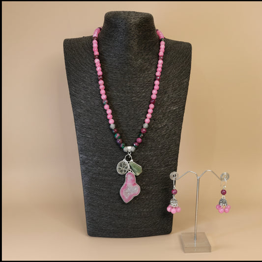 Pink Artistic Quartz Necklace-Set