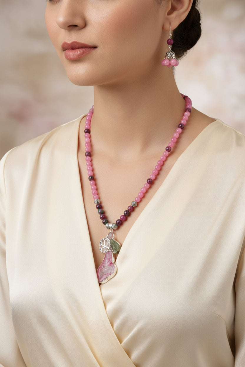 Pink Artistic Quartz Necklace-Set
