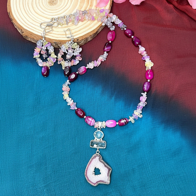 Natural Glow Rose Necklace Set