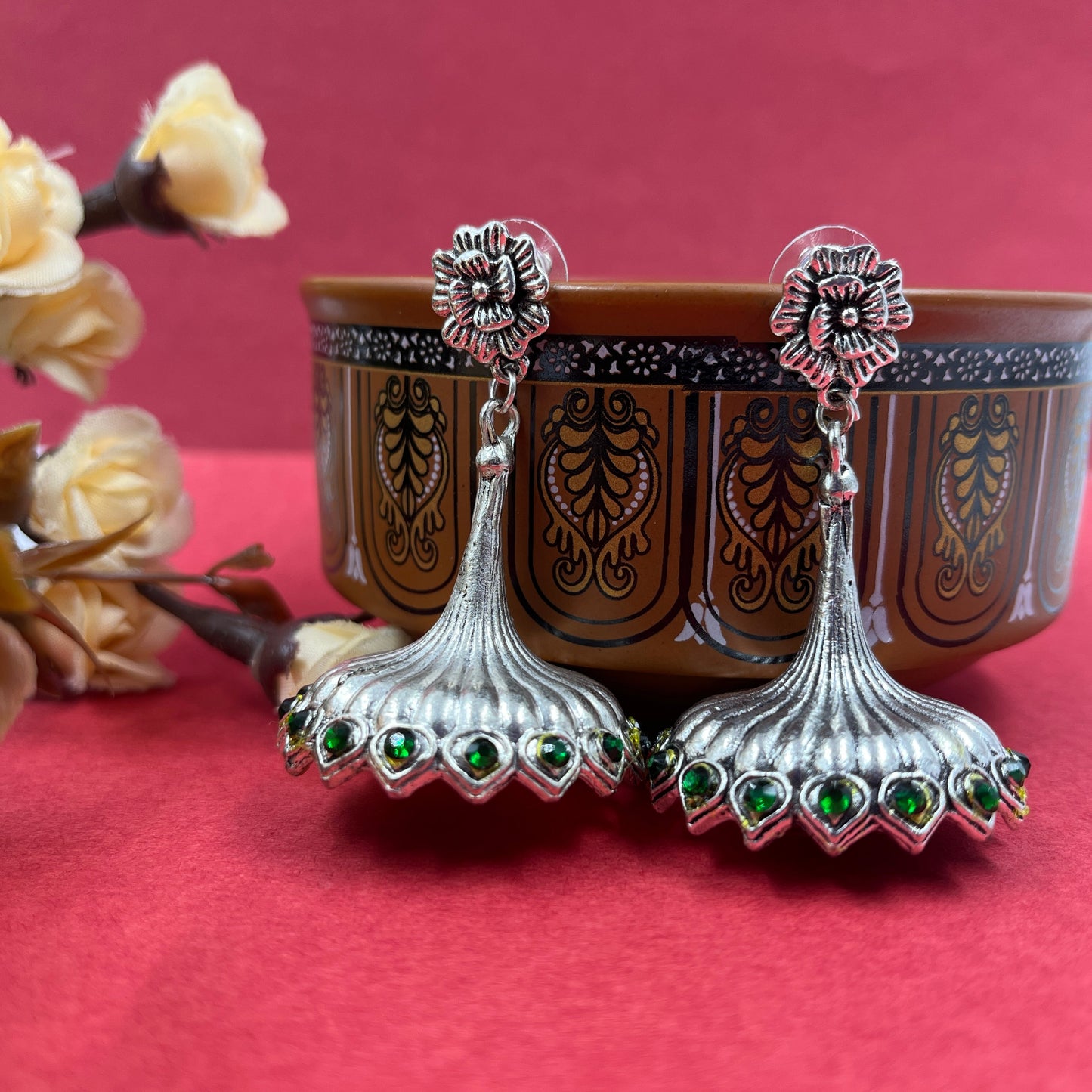 Aurelia Emerald Jhumka Earrings