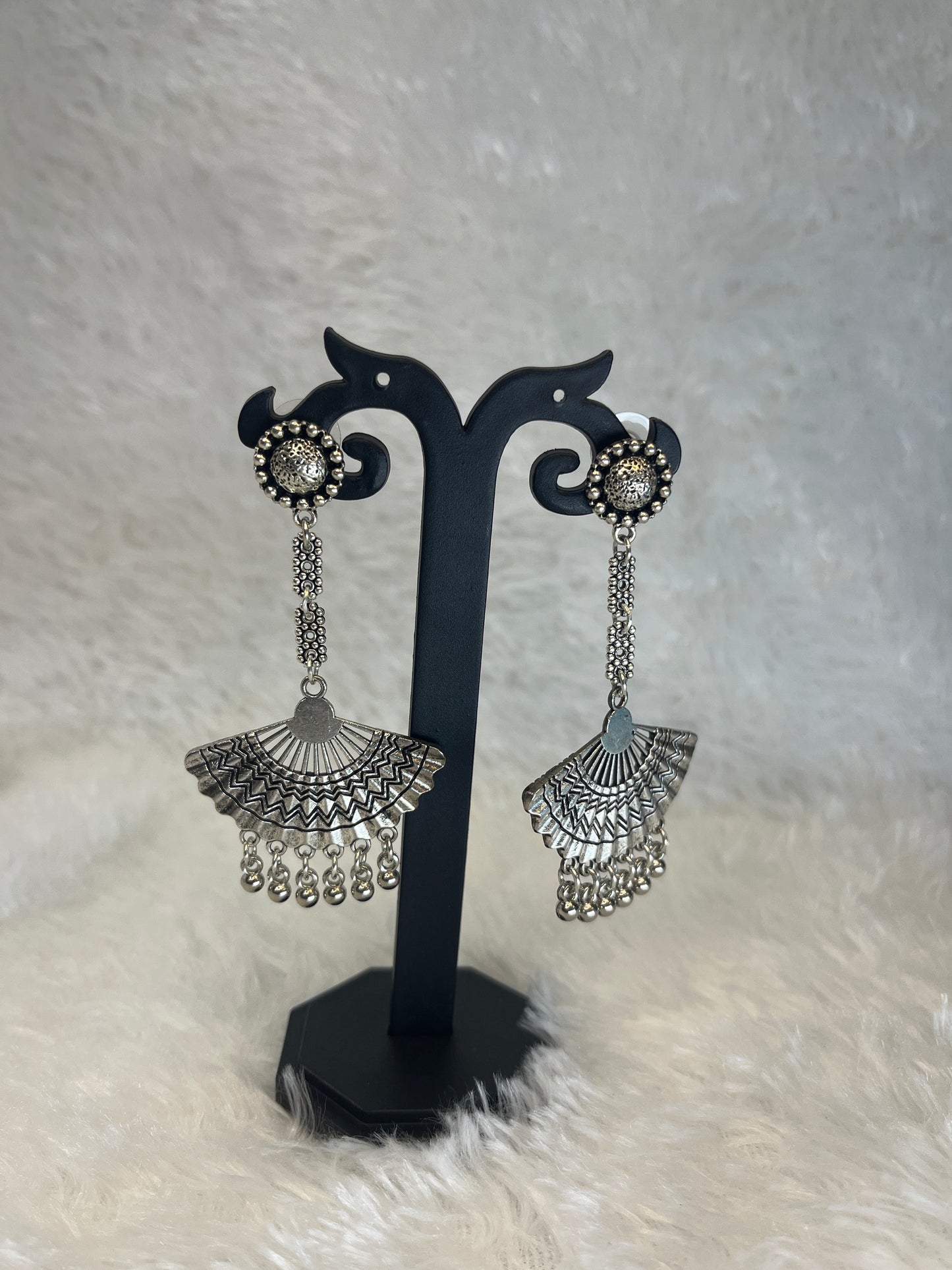 Resonant Fan Long Drop Earrings