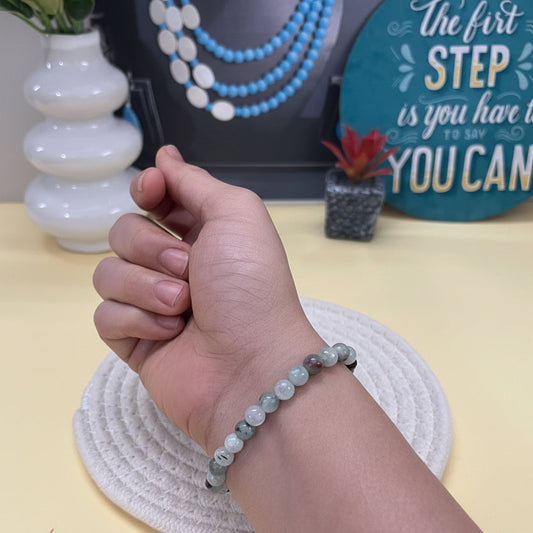 Quiet Growth White Moss Agate Bracelet